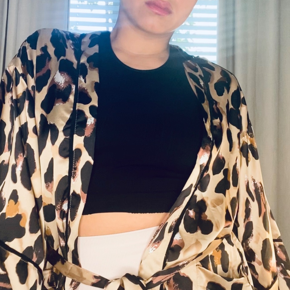 Silk-like Leopard Maxi Robe - Picture 2 of 7